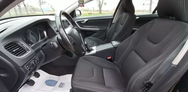VOLVO S60 2.0 D2 (120 KM)