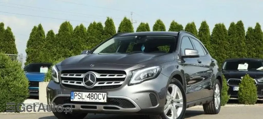 MERCEDES-BENZ Gla 