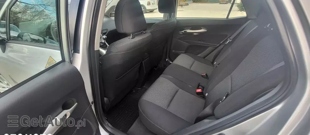 TOYOTA Auris 1.6 Comfort