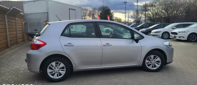 TOYOTA Auris 1.6 Comfort