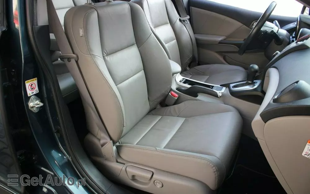 HONDA Civic 1.8i-VTEC i-SHIFT Executive