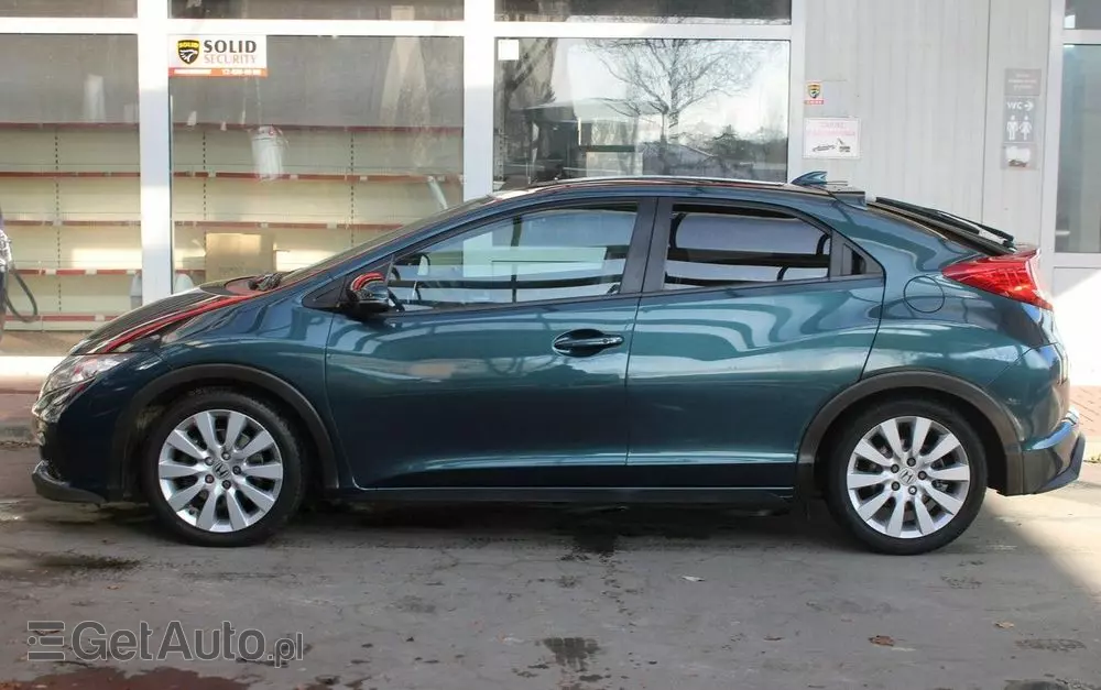 HONDA Civic 1.8i-VTEC i-SHIFT Executive