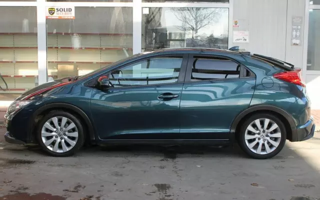 HONDA Civic 1.8i-VTEC i-SHIFT Executive