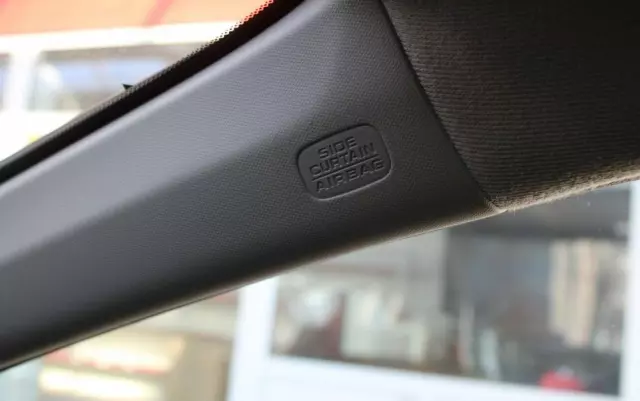 HONDA Civic 1.8i-VTEC i-SHIFT Executive