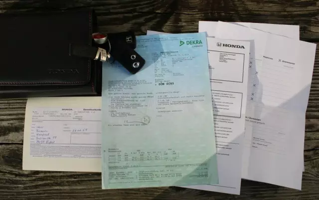 HONDA Civic 1.8i-VTEC i-SHIFT Executive