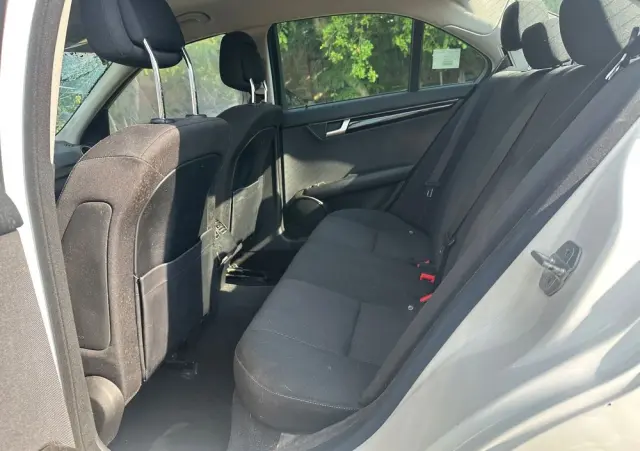 MERCEDES-BENZ Klasa C 200 CDI DPF (BlueEFFICIENCY)