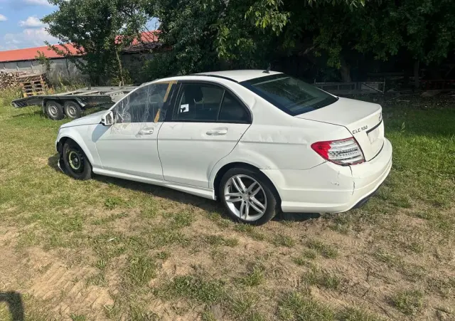 MERCEDES-BENZ Klasa C 200 CDI DPF (BlueEFFICIENCY)