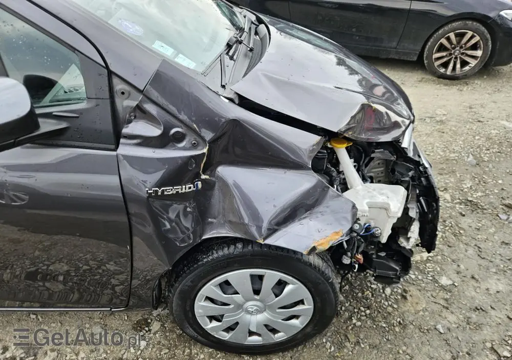 TOYOTA Yaris 1.5 VVT-i Lounge