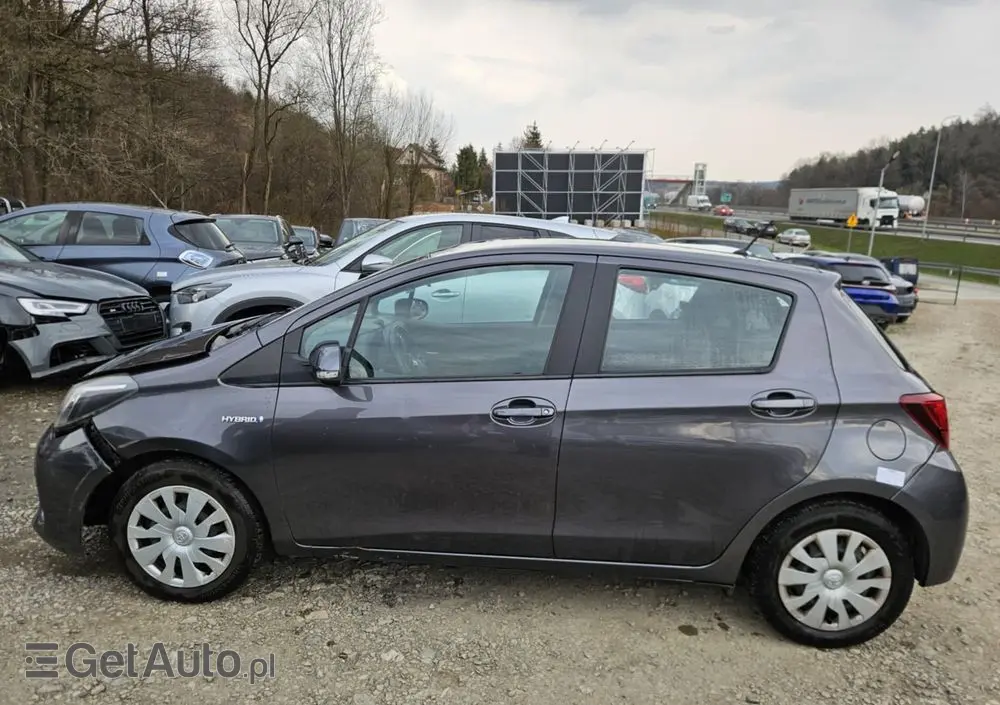 TOYOTA Yaris 1.5 VVT-i Lounge