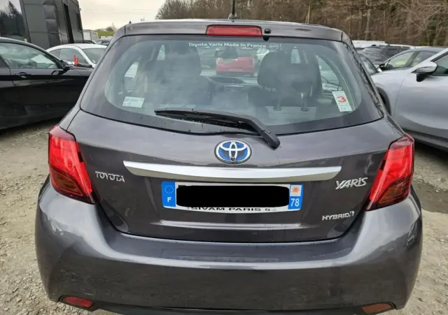 TOYOTA Yaris 1.5 VVT-i Lounge