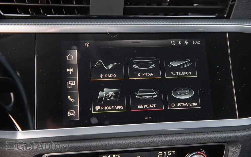 AUDI Q3 35 TFSI S line