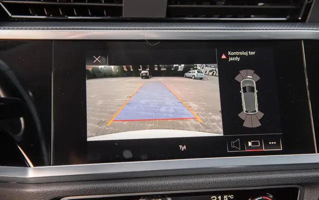 AUDI Q3 35 TFSI S line