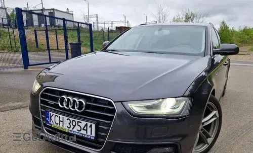 AUDI A4 