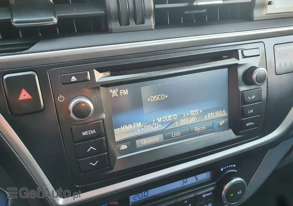 TOYOTA Auris 1.8 HSD Prestige