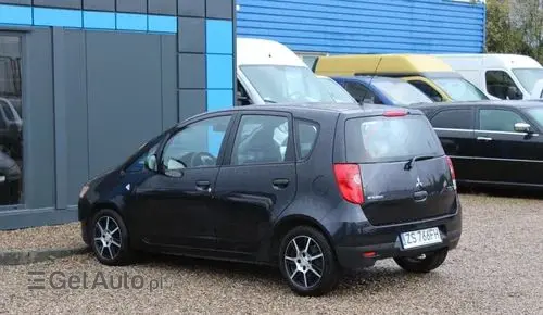 MITSUBISHI Colt 