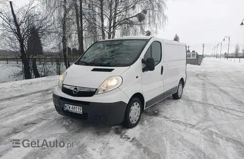 OPEL Vivaro 