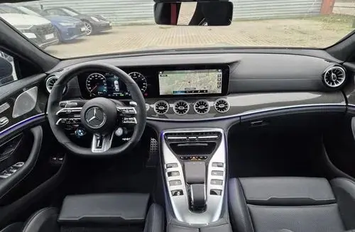 MERCEDES-BENZ AMG GT 