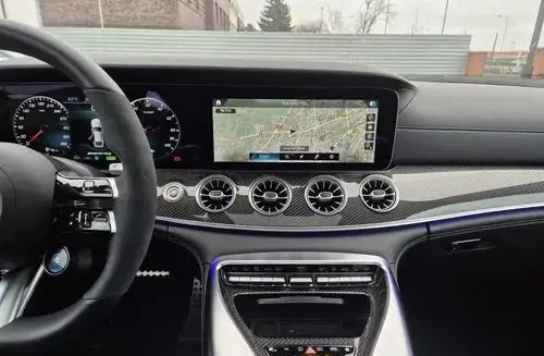 MERCEDES-BENZ AMG GT 