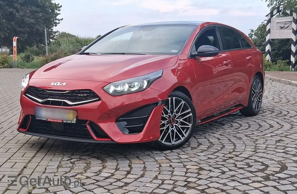 KIA Proceed 