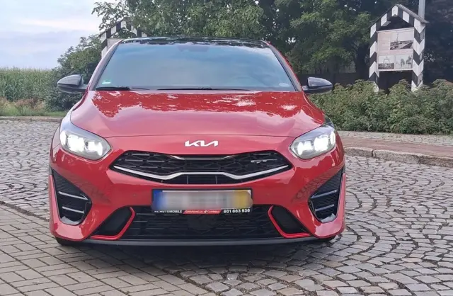 KIA Proceed 
