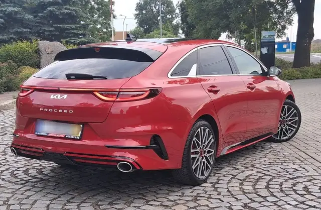 KIA Proceed 