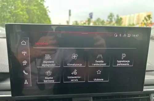 AUDI A4 