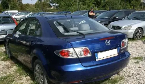 MAZDA 6 