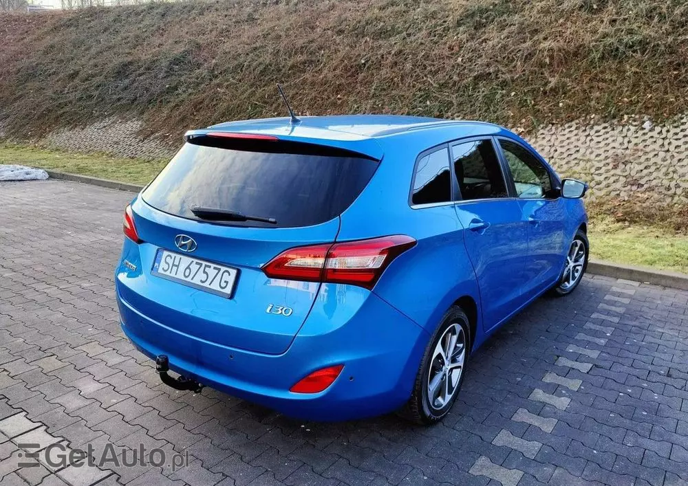 HYUNDAI I30 