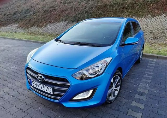 HYUNDAI I30 