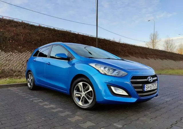 HYUNDAI I30 