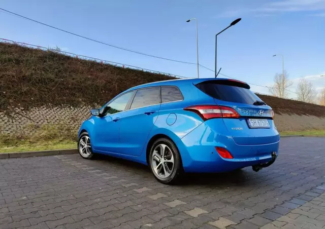 HYUNDAI I30 
