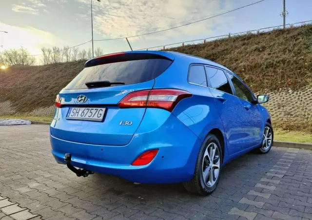 HYUNDAI I30 