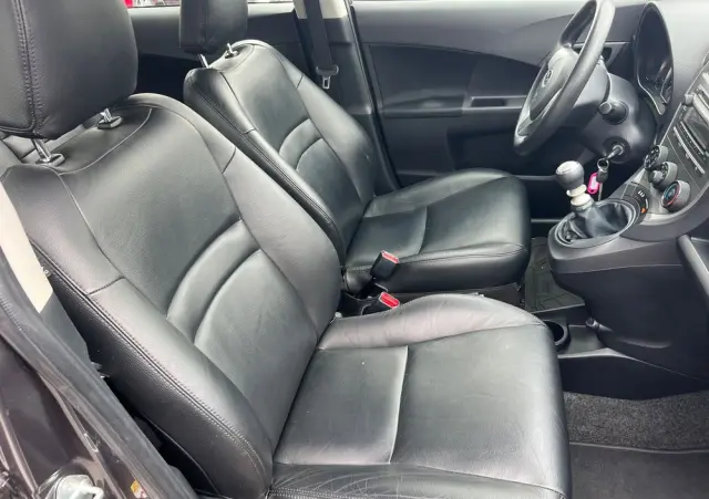 SUBARU Trezia 1.4D Active Edition