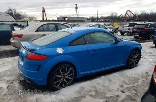 AUDI TT 