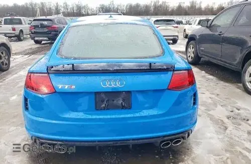 AUDI TT 