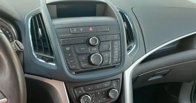 OPEL Zafira Tourer 1.4 Turbo Active