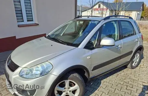 SUZUKI SX4 