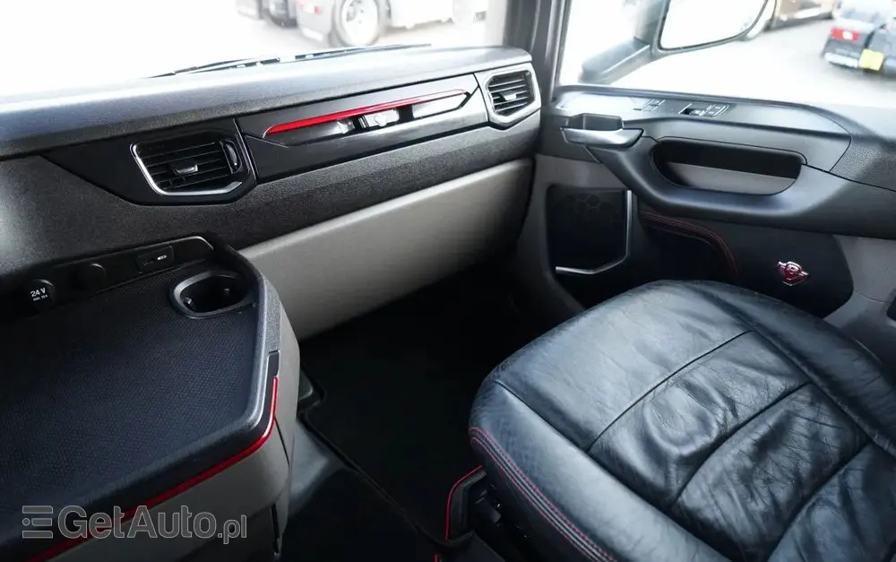 SCANIA S 530 / V8 / RETARDER / KLIMATYZACJA POSTOJOWA  / 