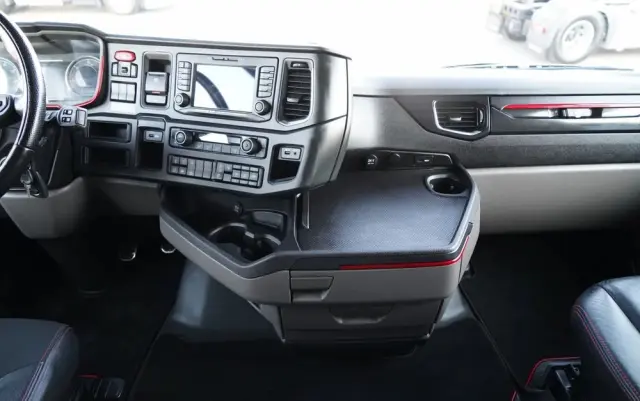 SCANIA S 530 / V8 / RETARDER / KLIMATYZACJA POSTOJOWA  / 