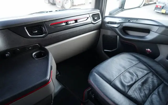 SCANIA S 530 / V8 / RETARDER / KLIMATYZACJA POSTOJOWA  / 