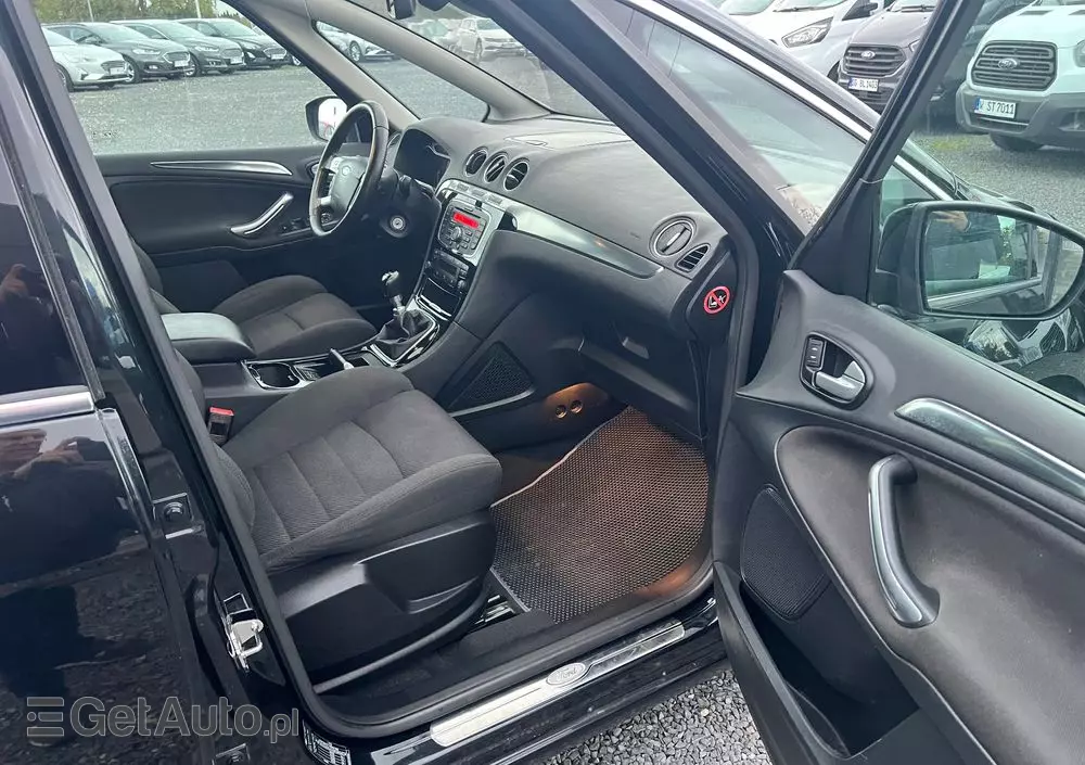 FORD S-Max 2.0 TDCi DPF Titanium