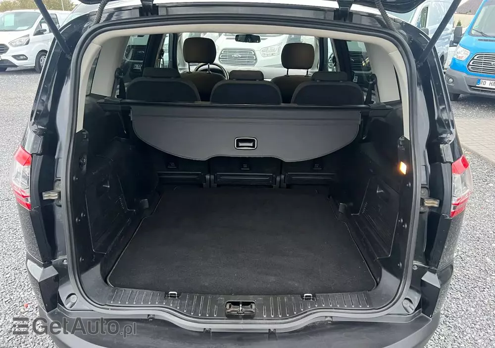 FORD S-Max 2.0 TDCi DPF Titanium