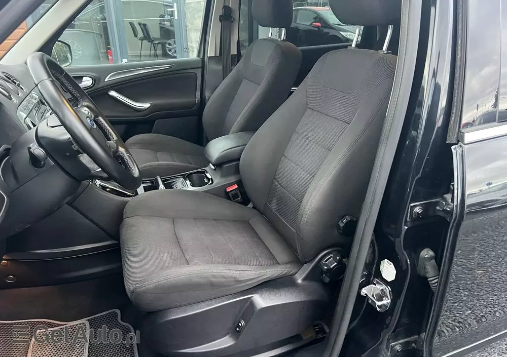 FORD S-Max 2.0 TDCi DPF Titanium