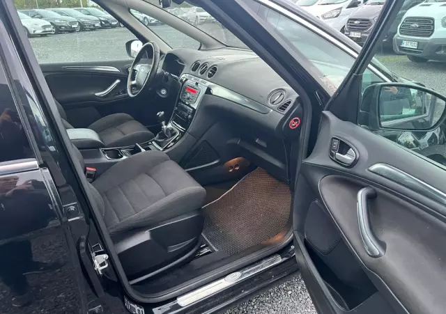 FORD S-Max 2.0 TDCi DPF Titanium