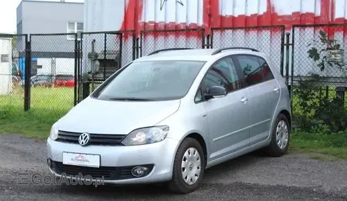 VOLKSWAGEN Golf Plus 
