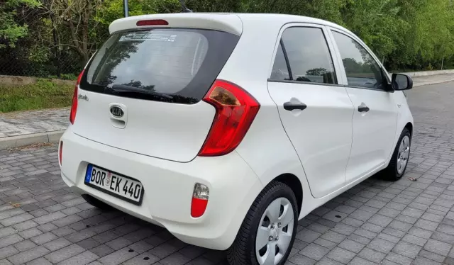 KIA Picanto 1.0 Dream Team Edition