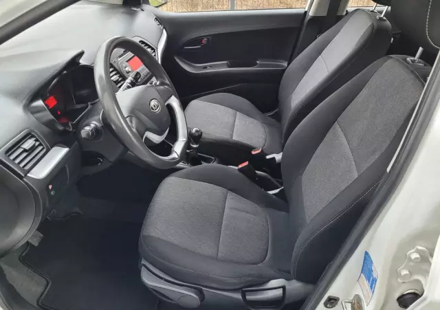 KIA Picanto 1.0 Dream Team Edition