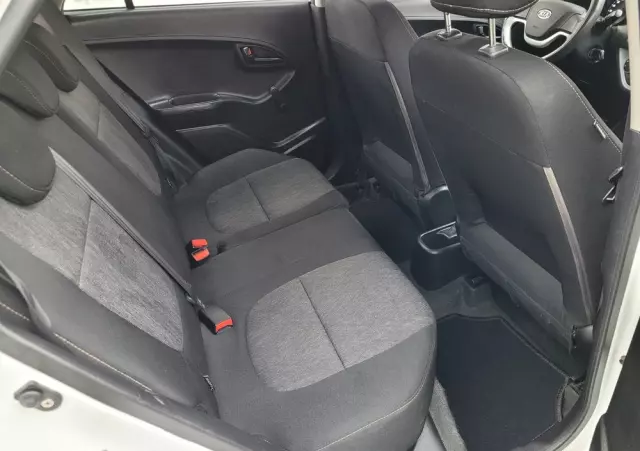 KIA Picanto 1.0 Dream Team Edition