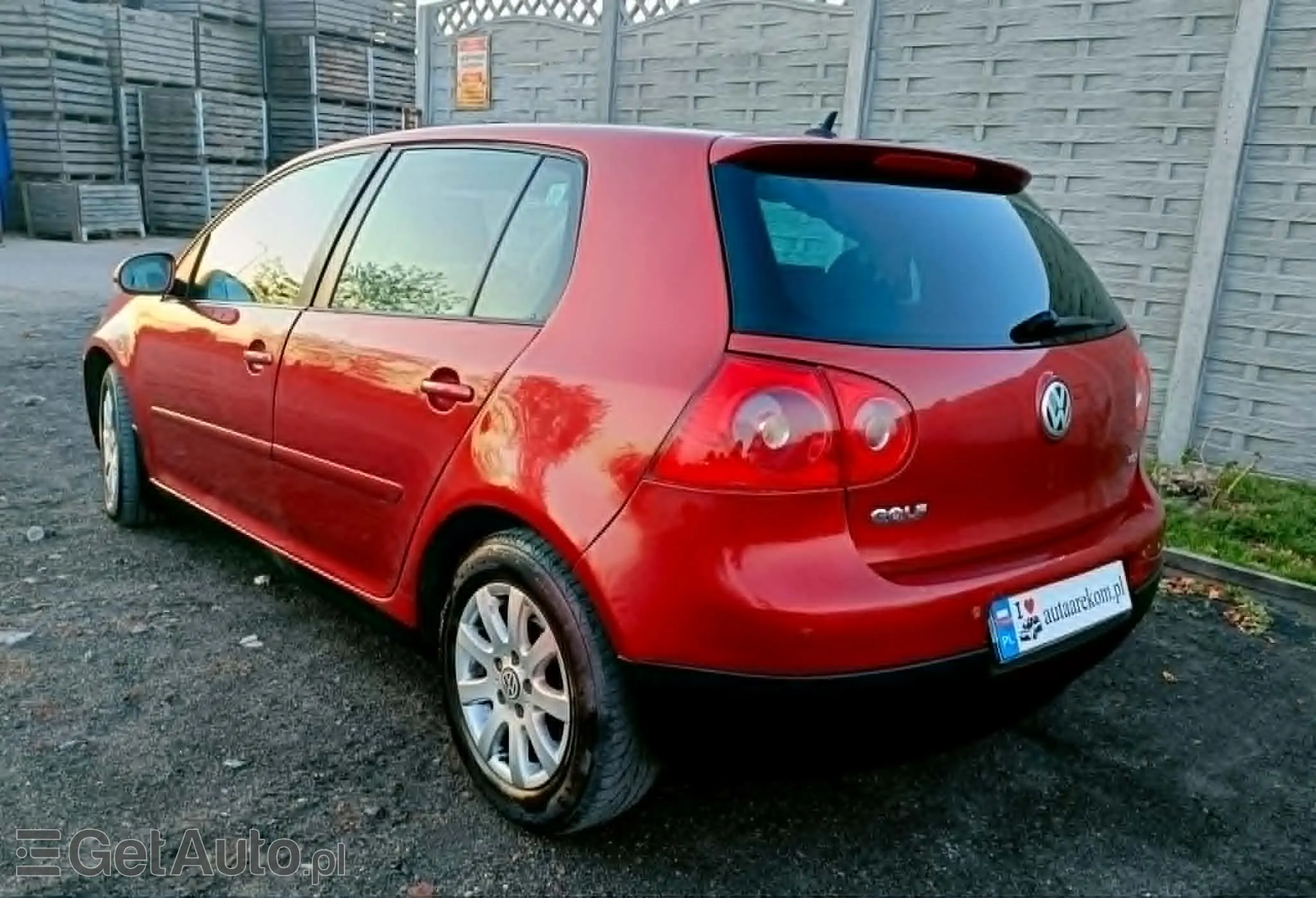 VOLKSWAGEN Golf 