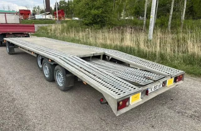 SAM Z OBROTNICĄ 8M Sam 